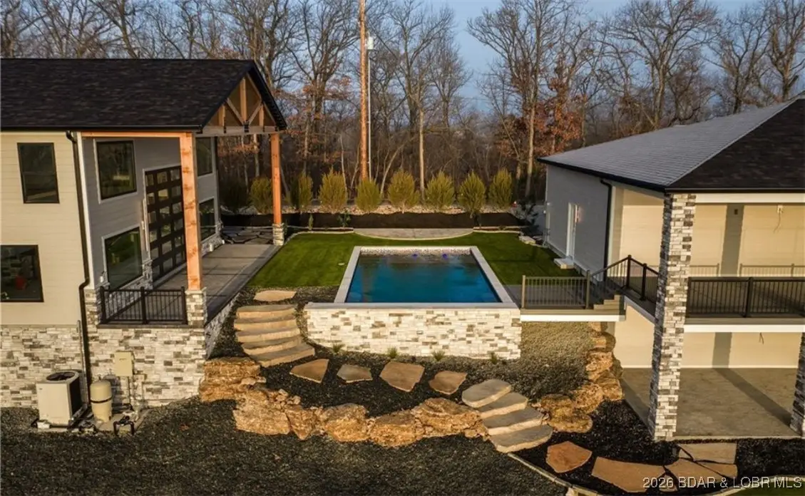 1356 Duckhead Road, Lake Ozark, MO 65049 - #1