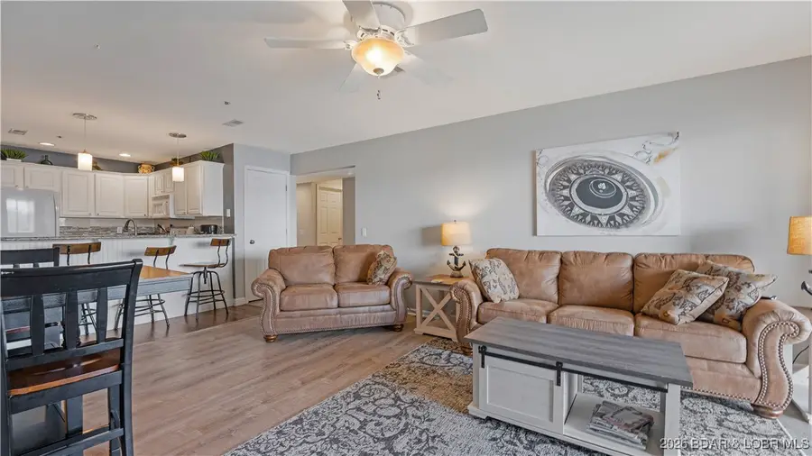 1481 Ledges Dr #1035, Osage Beach, MO 65065 - Image #3