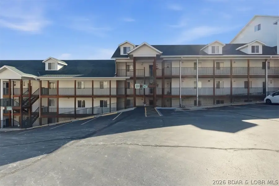 128 Park Place Lane #2B, Kaiser, MO 65047 - #3