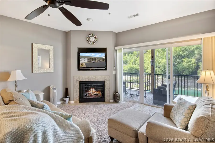 464 Cedar Heights Drive #1F, Camdenton, MO 65020 - Image #2