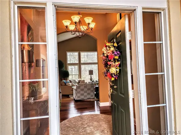 70 Via Da Contro Drive, Sunrise Beach, MO 65079