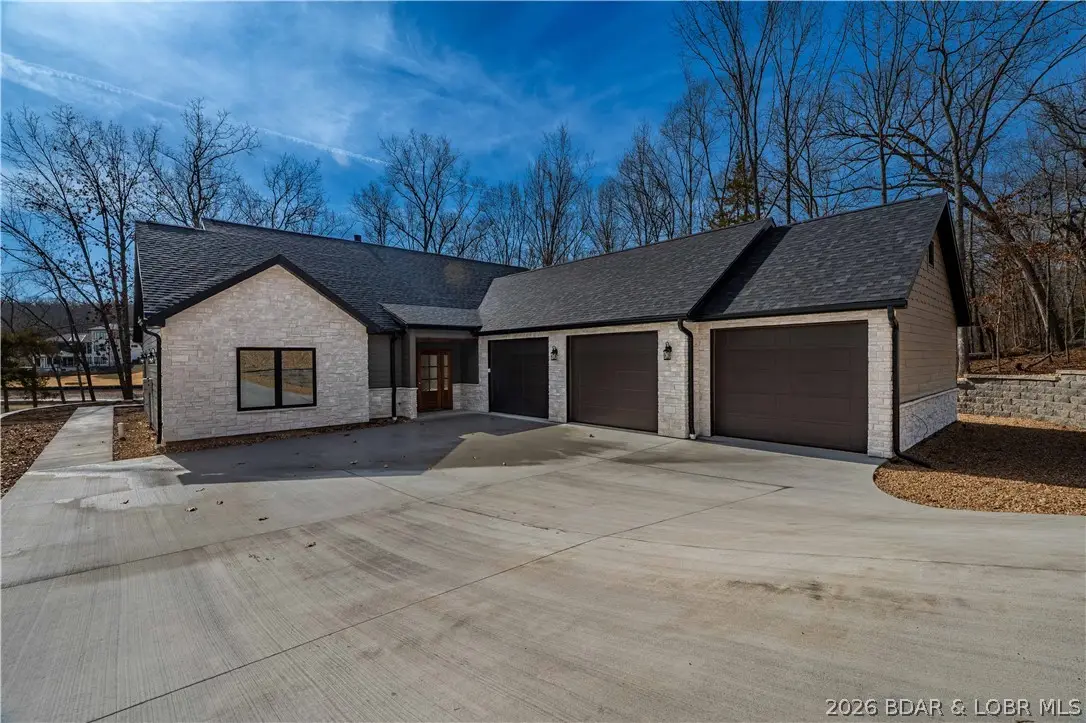 1112 Spring Creek Drive, Sunrise Beach, MO 65079 - #1