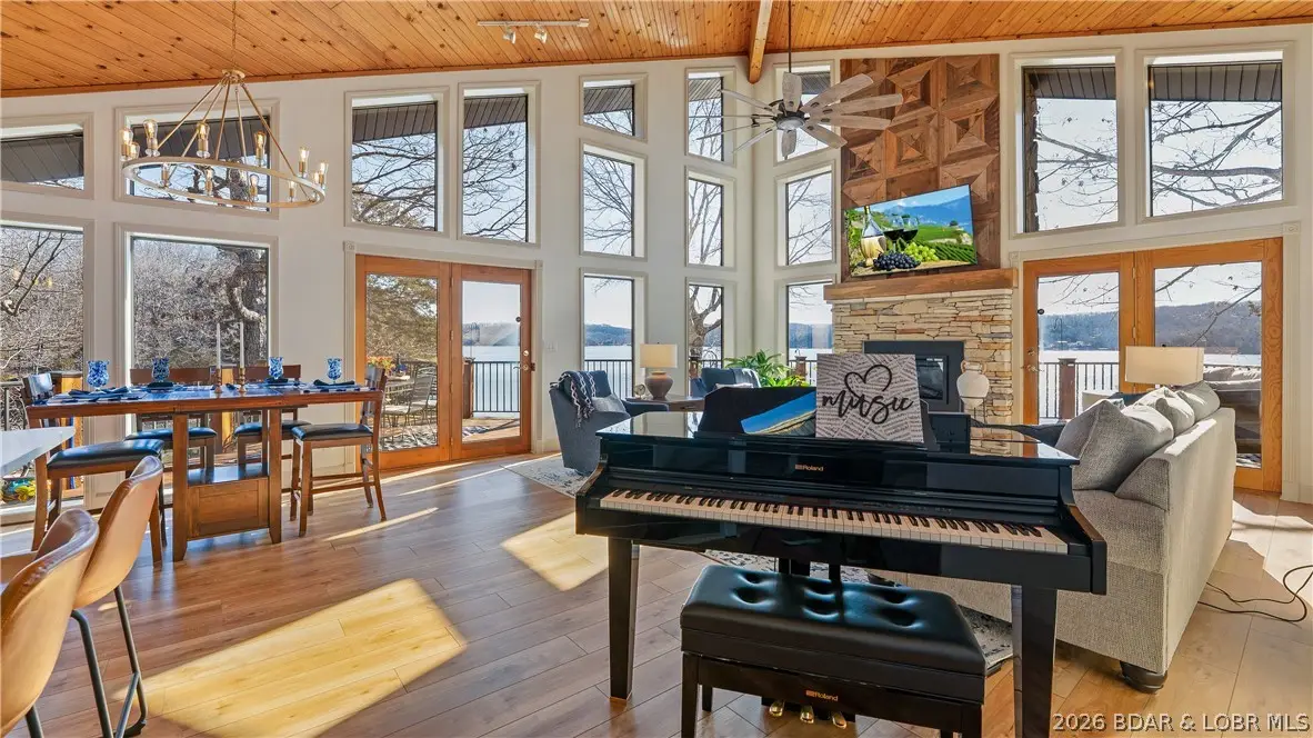 525 Lighthouse Cove Circle, Gravois Mills, MO 65037 - #1