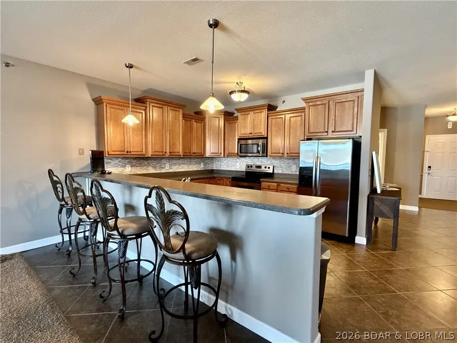 184 Plaza Gardens Court #3A, Camdenton, MO 65020 - #2