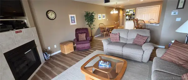 4800 Eagleview Drive #611, Osage Beach, MO 65065