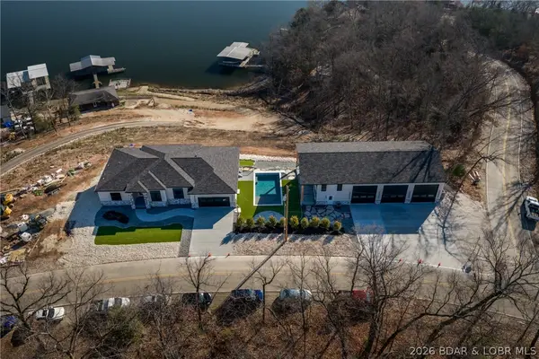 1356 Duckhead Road, Lake Ozark, MO 65049