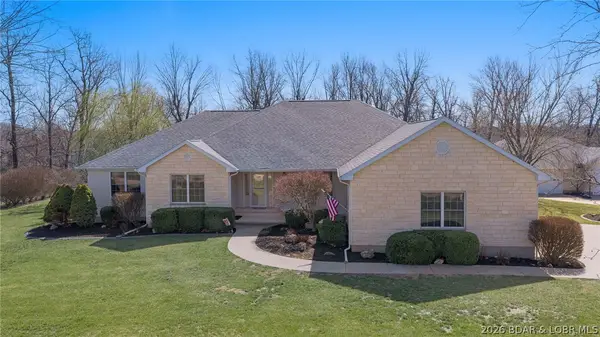 374 Fawn Meadows Drive, Linn Creek, MO 65052