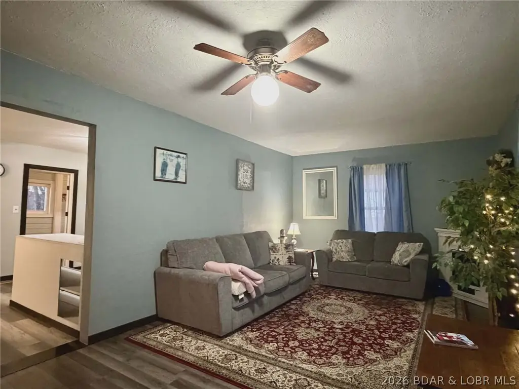 28 Greenwood Drive, Lebanon, MO 65536 - #1