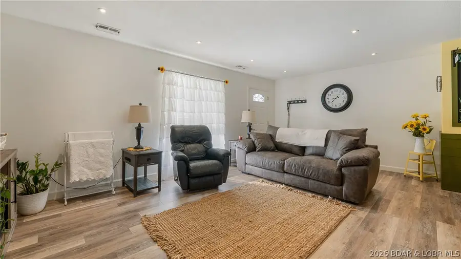 605 Duckhead Road, Lake Ozark, MO 65049 - #2