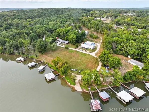 28969 Rule Avenue, Warsaw, MO 65355