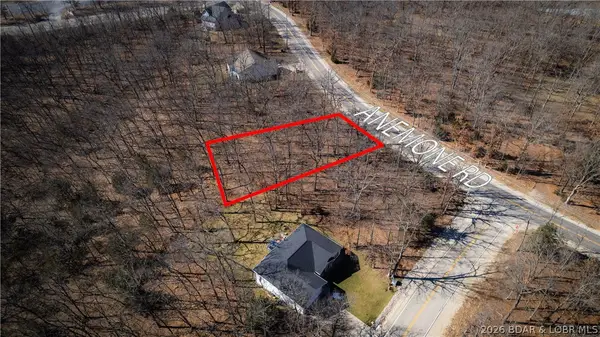 1253 Cornett Cove, Four Seasons, MO 65049