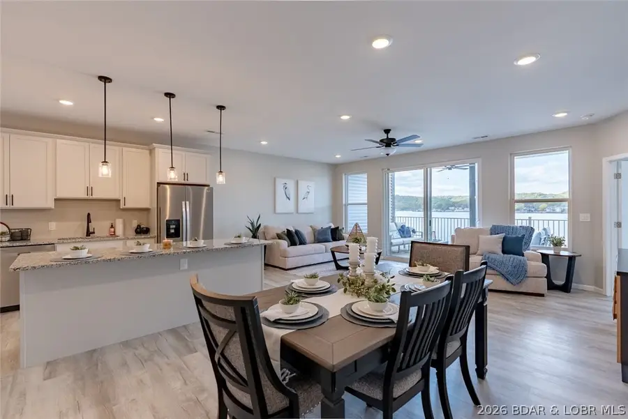 290 Plaza Beach Drive #3D, Camdenton, MO 65020 - #3