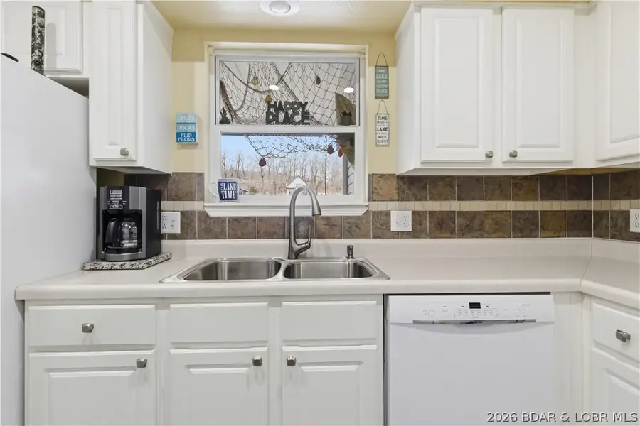 40 Lighthouse Road #102, Lake Ozark, MO 65049 - #3