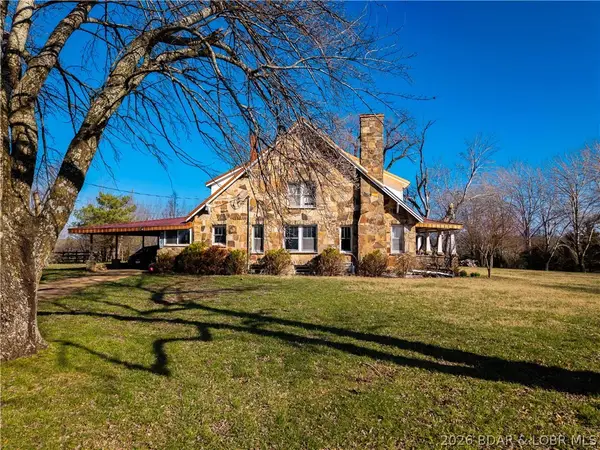 1653 State Rd Nn, Climax Springs, MO 65324