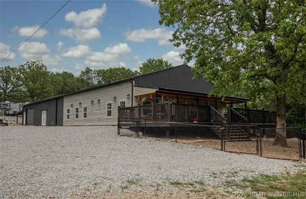 30496 Stonehaven Drive, Warsaw, MO 65355