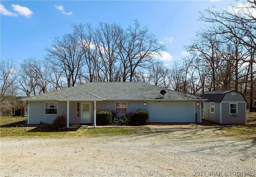 208 Shoemaker Drive, Macks Creek, MO 65786 - #2