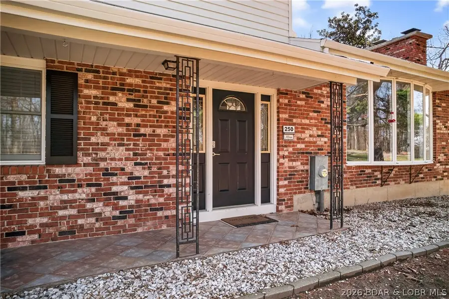 250 Oak Ridge Drive, Lake Ozark, MO 65049 - #2