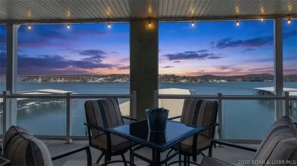 230 Plaza Gardens Court #2C, Camdenton, MO 65020