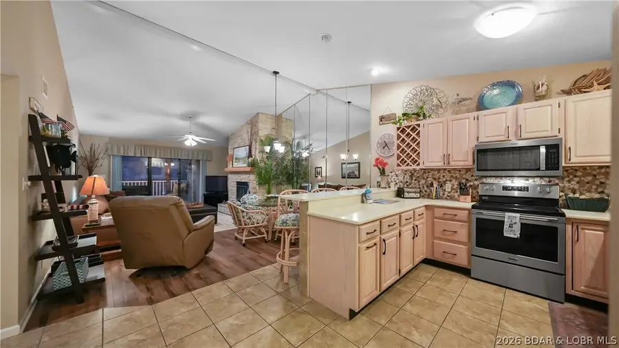 611 Lazy Days Road #W 11, Osage Beach, MO 65065 - #2