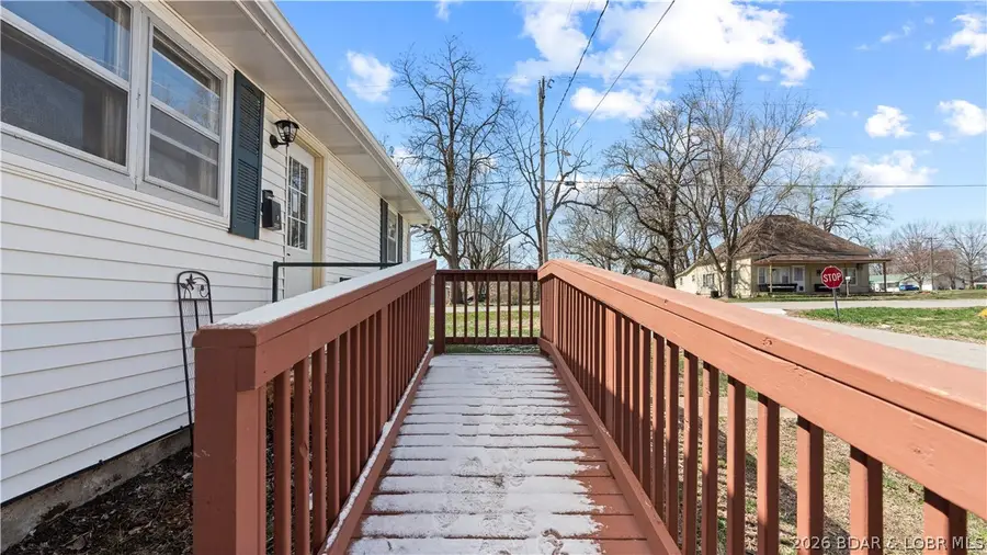 424 W 7th Street, Eldon, MO 65026 - #2