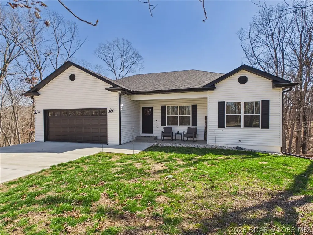 56 Nassau Circle, Village Of Four Seasons, MO 65049 - #1