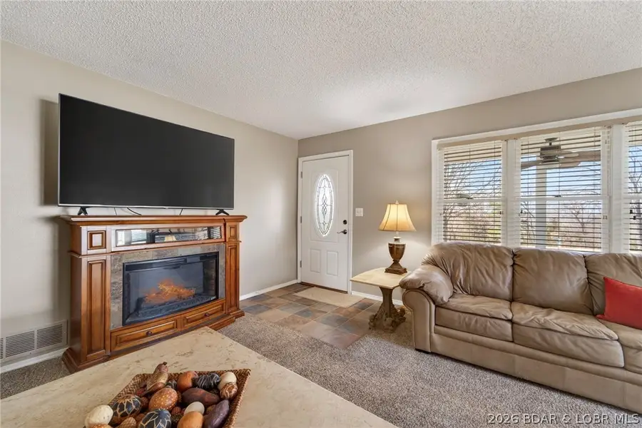 264 Hwy D, Kaiser, MO 65047 - #3