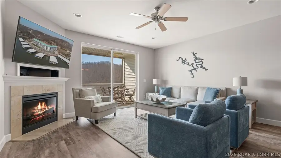 186 Sunset Palms Drive #2Q, Camdenton, MO 65020 - #3