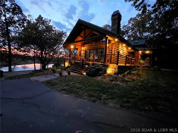 16450 Yy Highway, Versailles, MO 65084