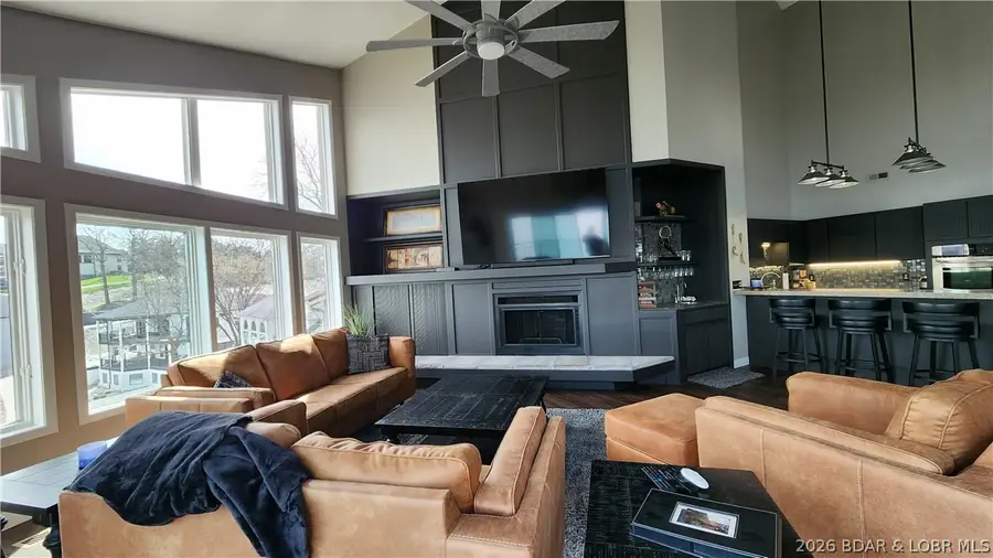 1427 Spindrifter Court #233, Osage Beach, MO 65065 - #3