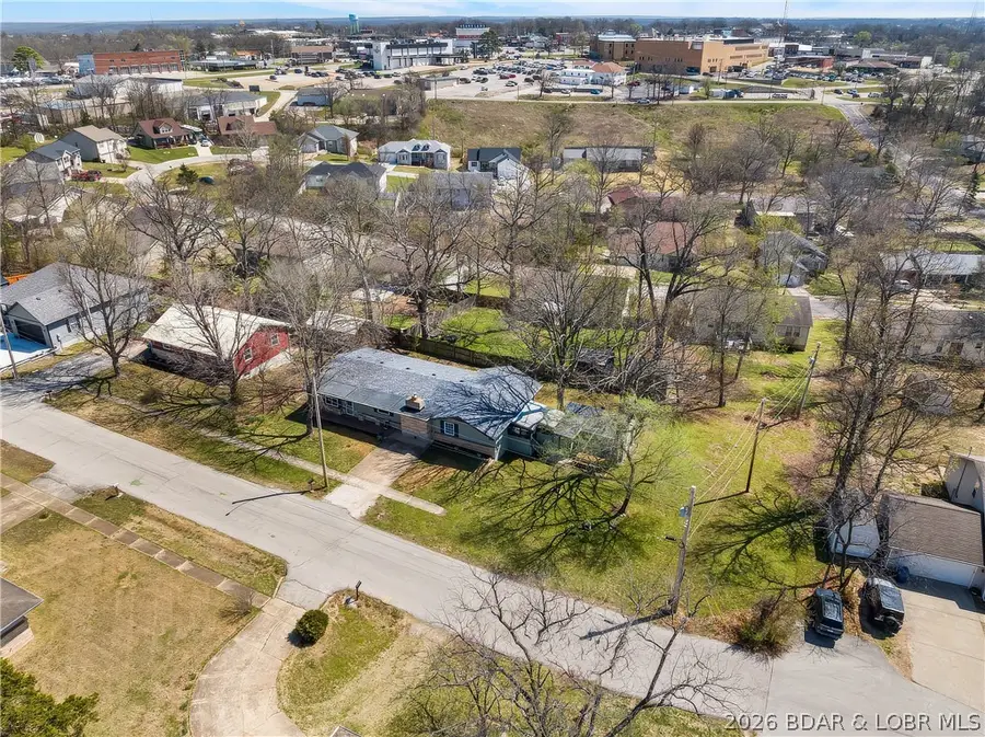 106 Leonard North Street, Camdenton, MO 65020 - #2