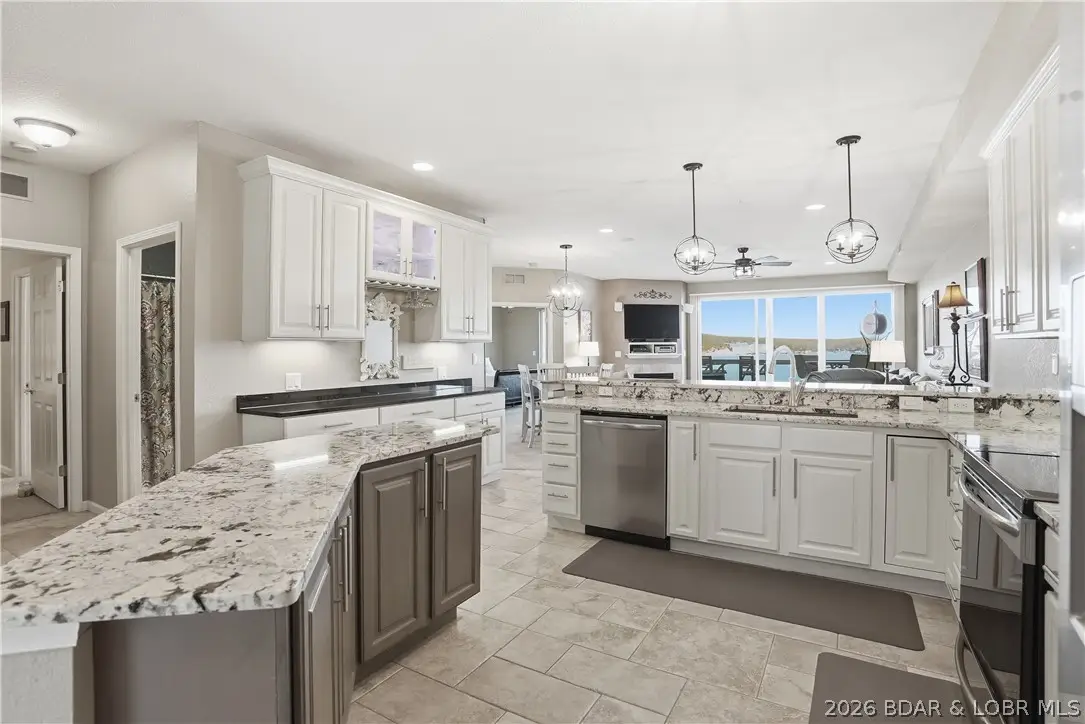 1220 Lands End Parkway #111, Osage Beach, MO 65065 - #1