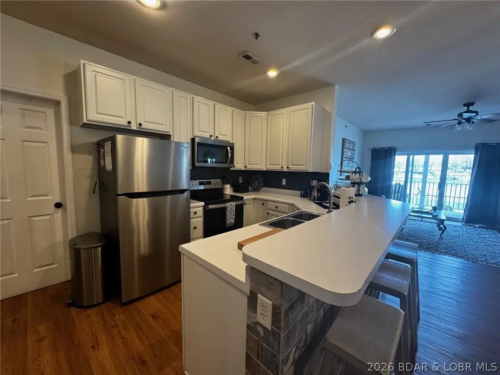 216 Lakeview Resort Blvd #1B, Sunrise Beach, MO 65079 - #1