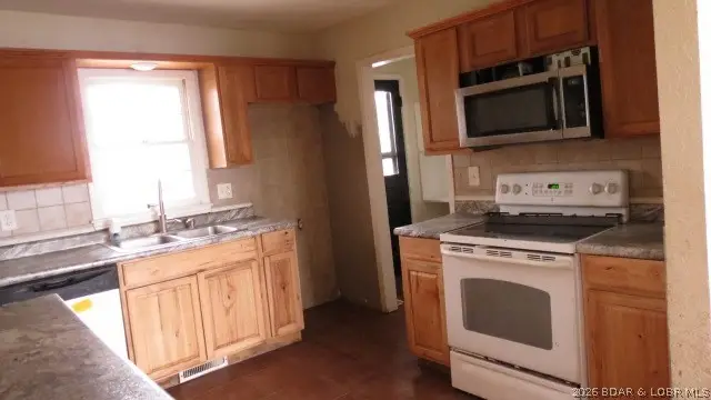 609 Vogler Street, Eldon, MO 65026 - #3