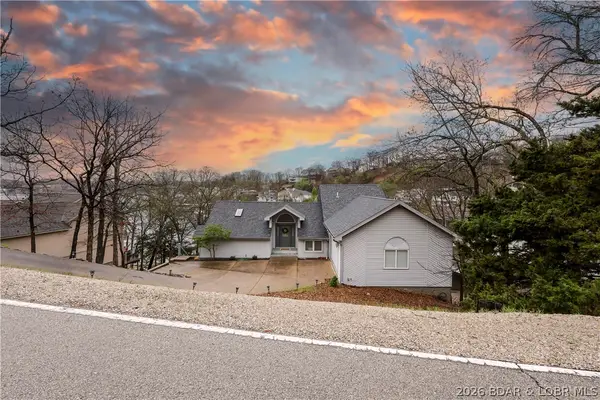 520 Eagle Drive, Lake Ozark, MO 65049