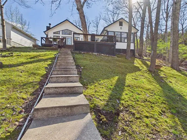 33433 Englewood Road, Sunrise Beach, MO 65079