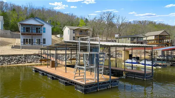 90 Nuttal Oak Lane, Sunrise Beach, MO 65079
