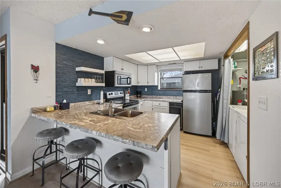 256 Lone Oak Point #15, Sunrise Beach, MO 65079 - #3