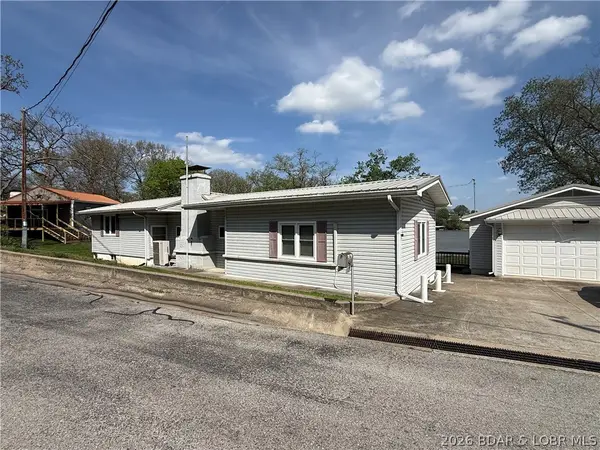 28732 High Ridge Drive, Warsaw, MO 65355