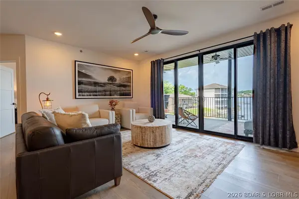 4925 Robins Circle #4B, Osage Beach, MO 65065