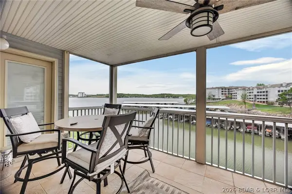 418 Regatta Bay Drive #2B, Lake Ozark, MO 65049