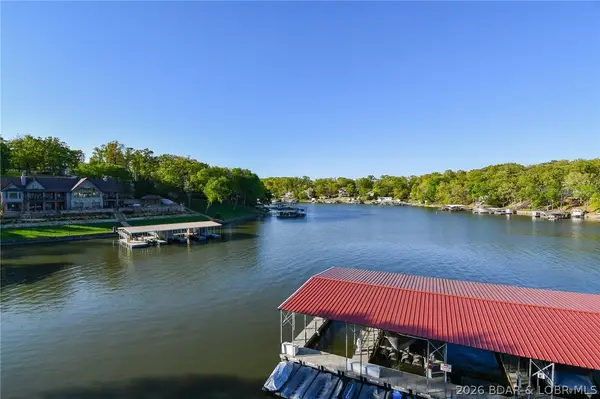 194 Sac Road #D301, Sunrise Beach, MO 65079