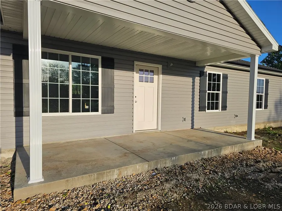 612 E 8th Street, Eldon, MO 65026 - #2