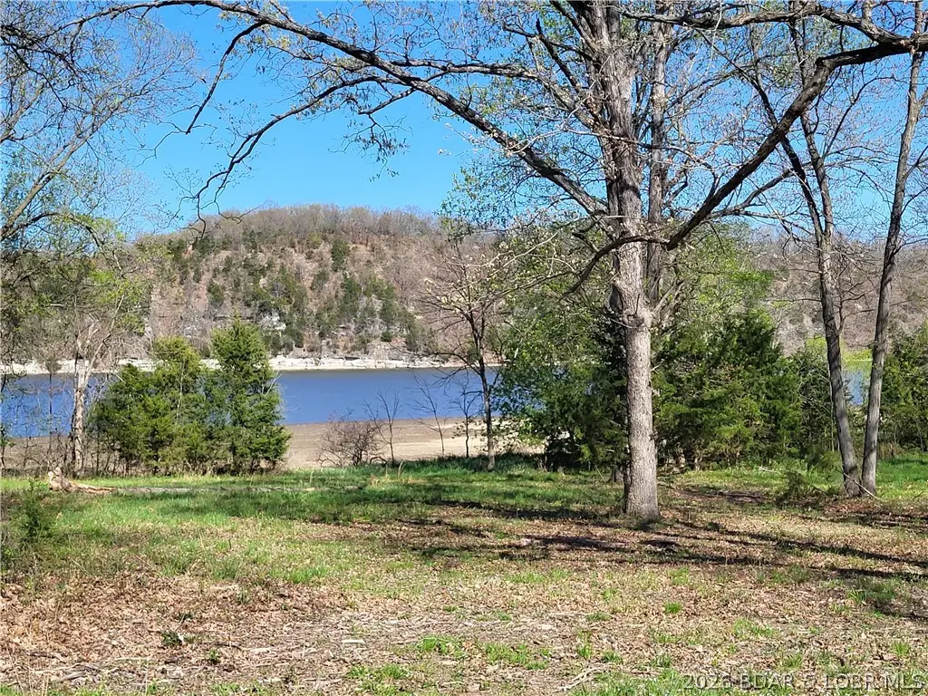 Emerald Hills Drive #Phase 4 Lot 8, Edwards, MO 65326 - #1