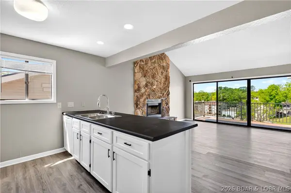 123 Barba Le Lane #3A, Lake Ozark, MO 65049