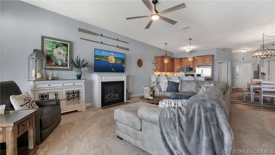 184 Plaza Gardens Ct #5E, Camdenton, MO 65020 - #2