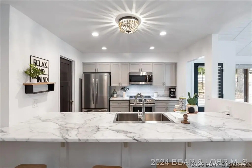 1125 Anemone Road, Village Of Four Seasons, MO 65049 - #1