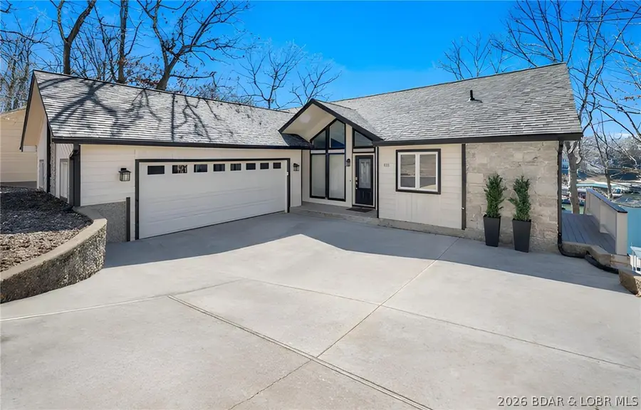 999 Imperial Point Drive, Village Of Four Seasons, MO 65049 - #2