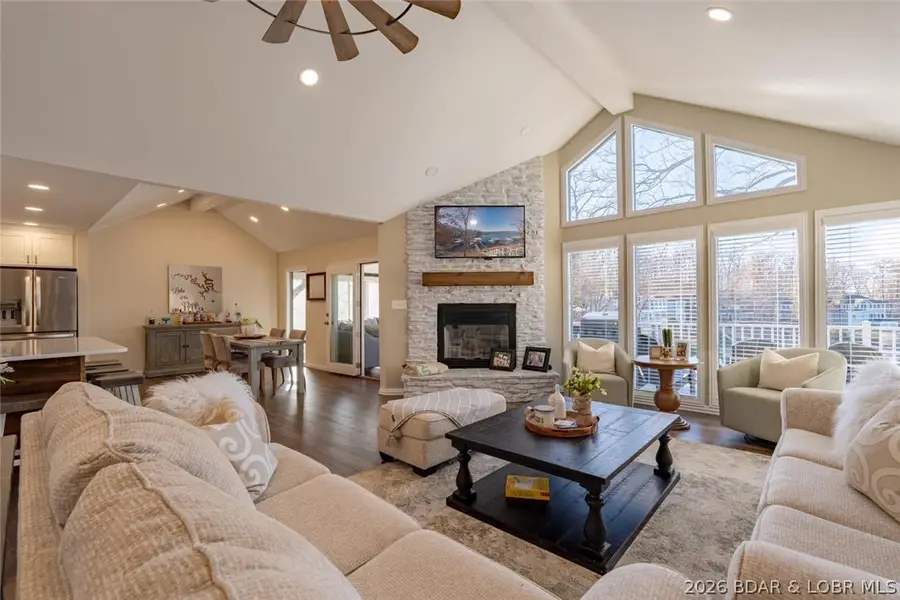 999 Imperial Point Drive, Village Of Four Seasons, MO 65049 - #3