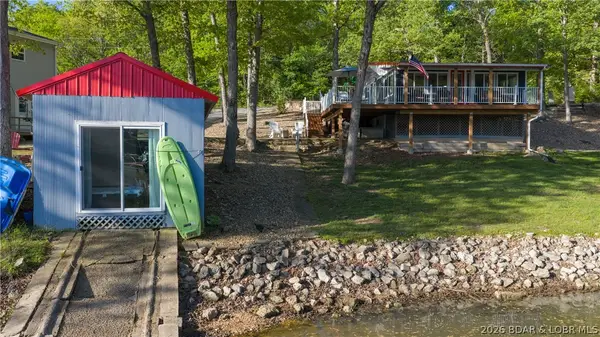 1583 Robin Hood Lane, Roach, MO 65787