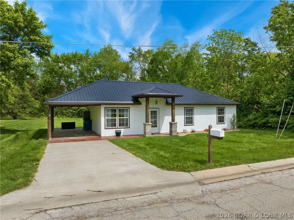 203 W. 7th Street, Eldon, MO 65026 - #1